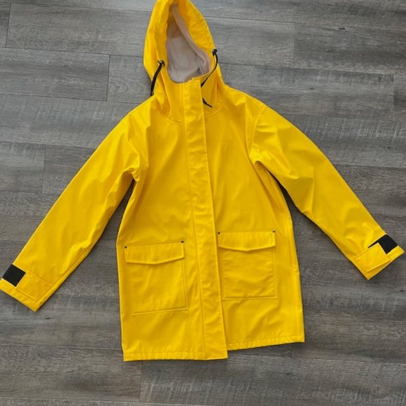 Didriksons 1913 Raincoat - Picture 1 of 4